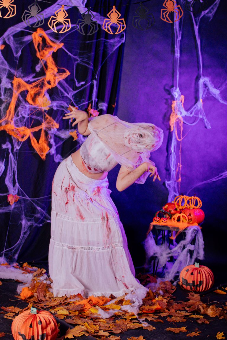 Efekty sesji Halloweenowej – konkurs na najlepszy kostium trwa!????